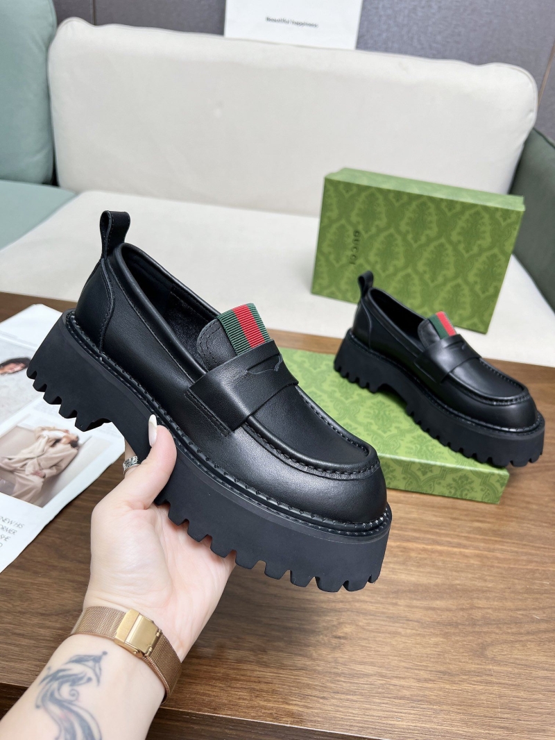 Gucci Leather Shoes